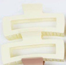 Matte Jumbo Cut-Out Rectangle Hair Claw