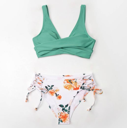 Lakely Twist Bikini – Floral & Solid Mix